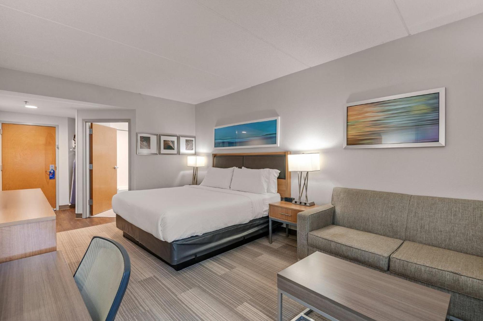Holiday Inn Express Hershey-Harrisburg Area By Ihg Exterior photo
